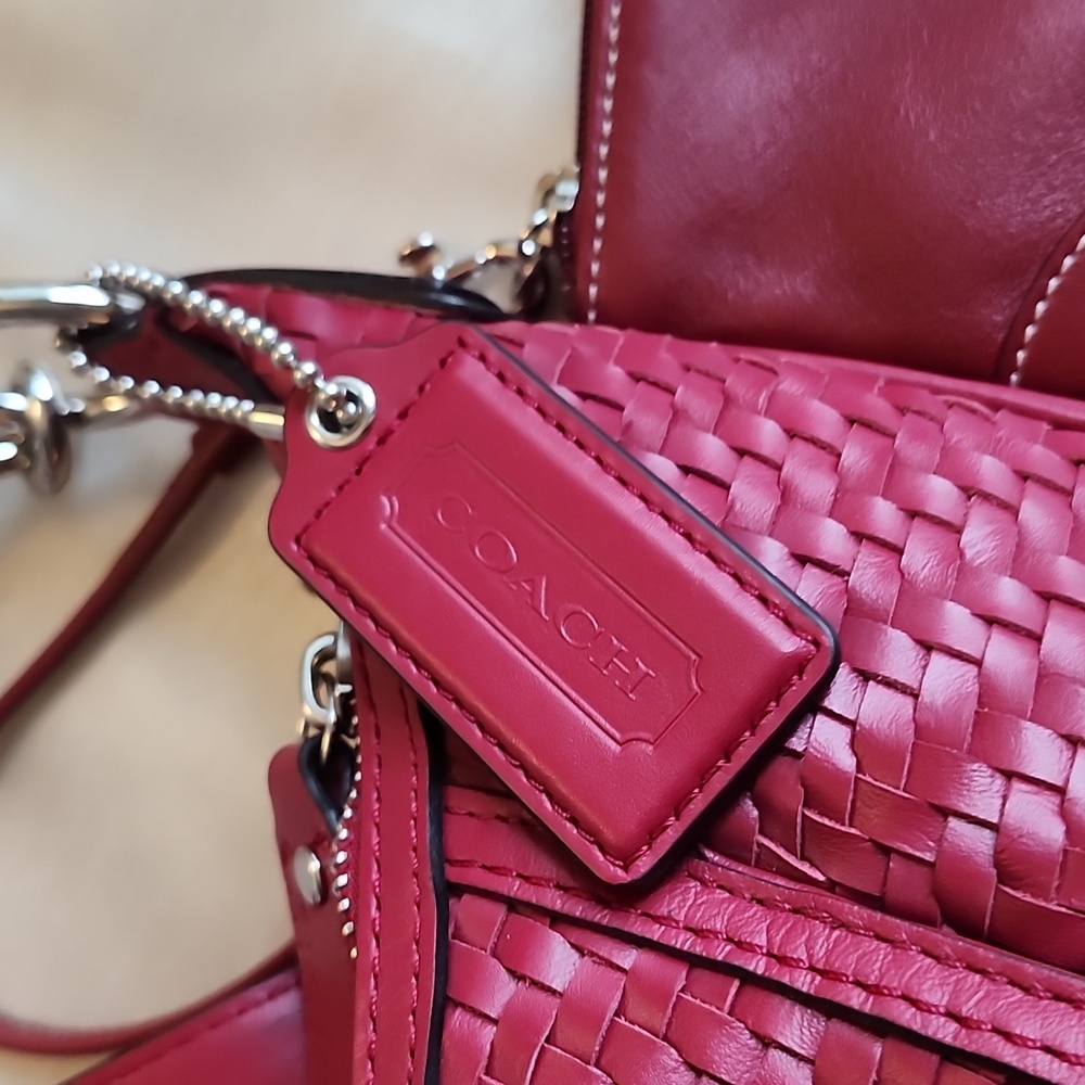 SOLD COACH New Scarlet Kristin Woven Leather Hobo & Wrislet $180 - Picture 8 of 15